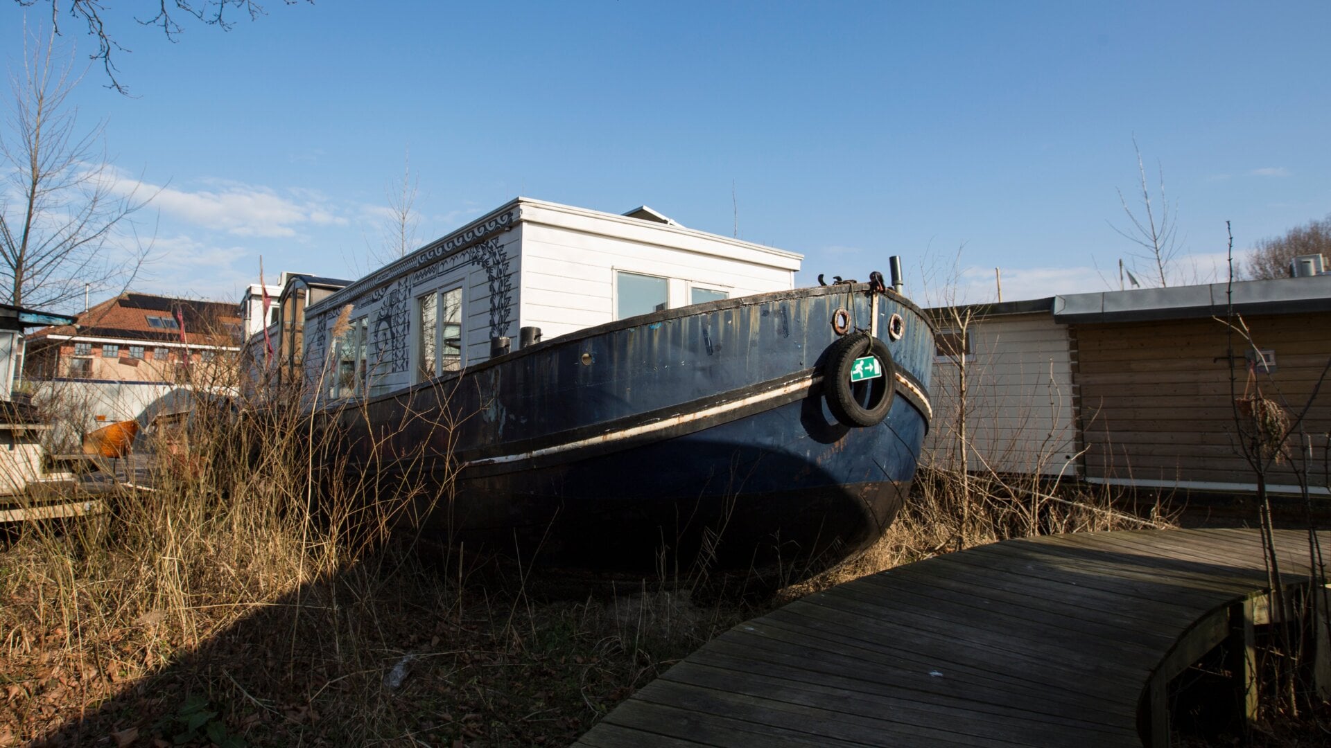 An iconic De Ceuvel houseboat