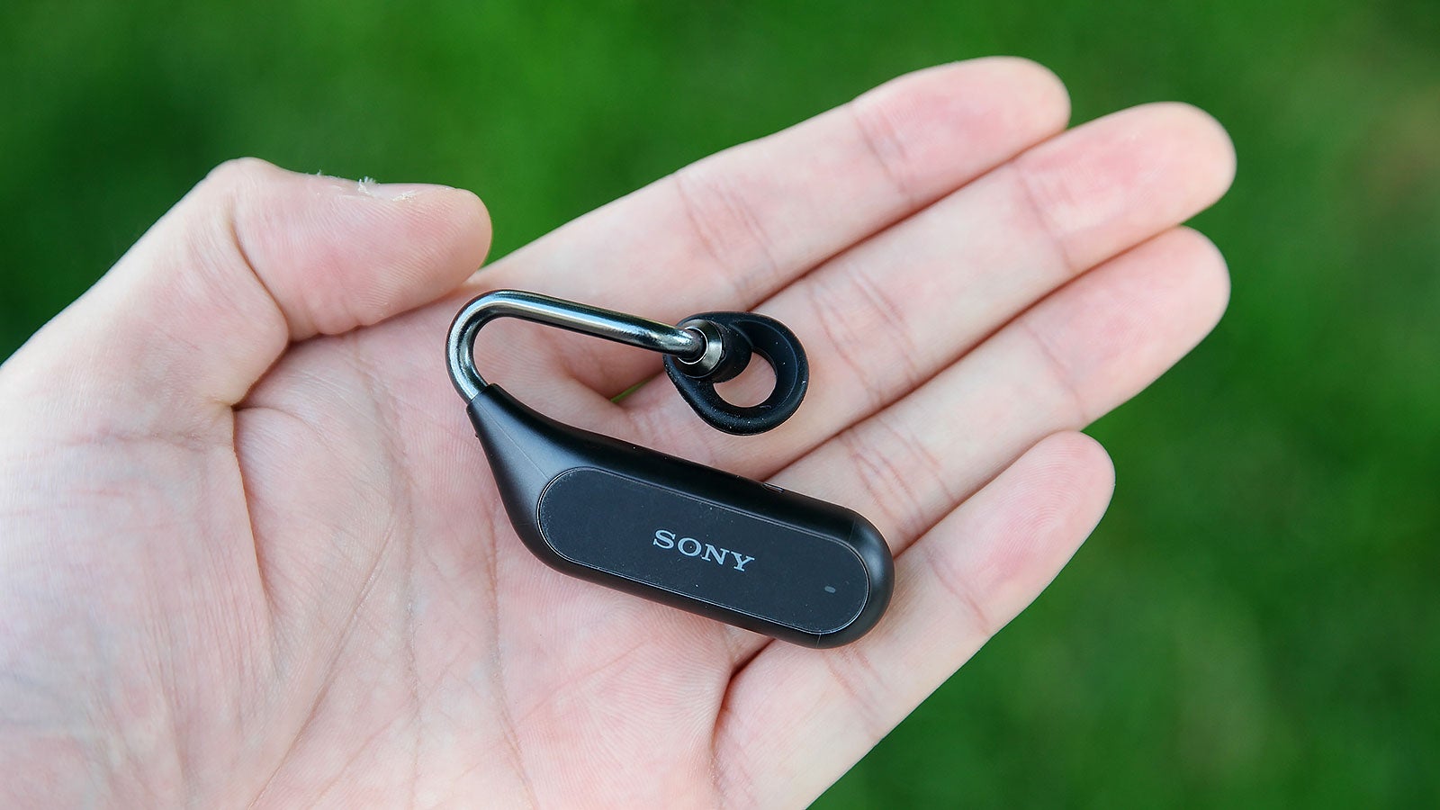 When they are on, the touch controls built into the earbuds can be used to control your music, answer phone calls and more. 