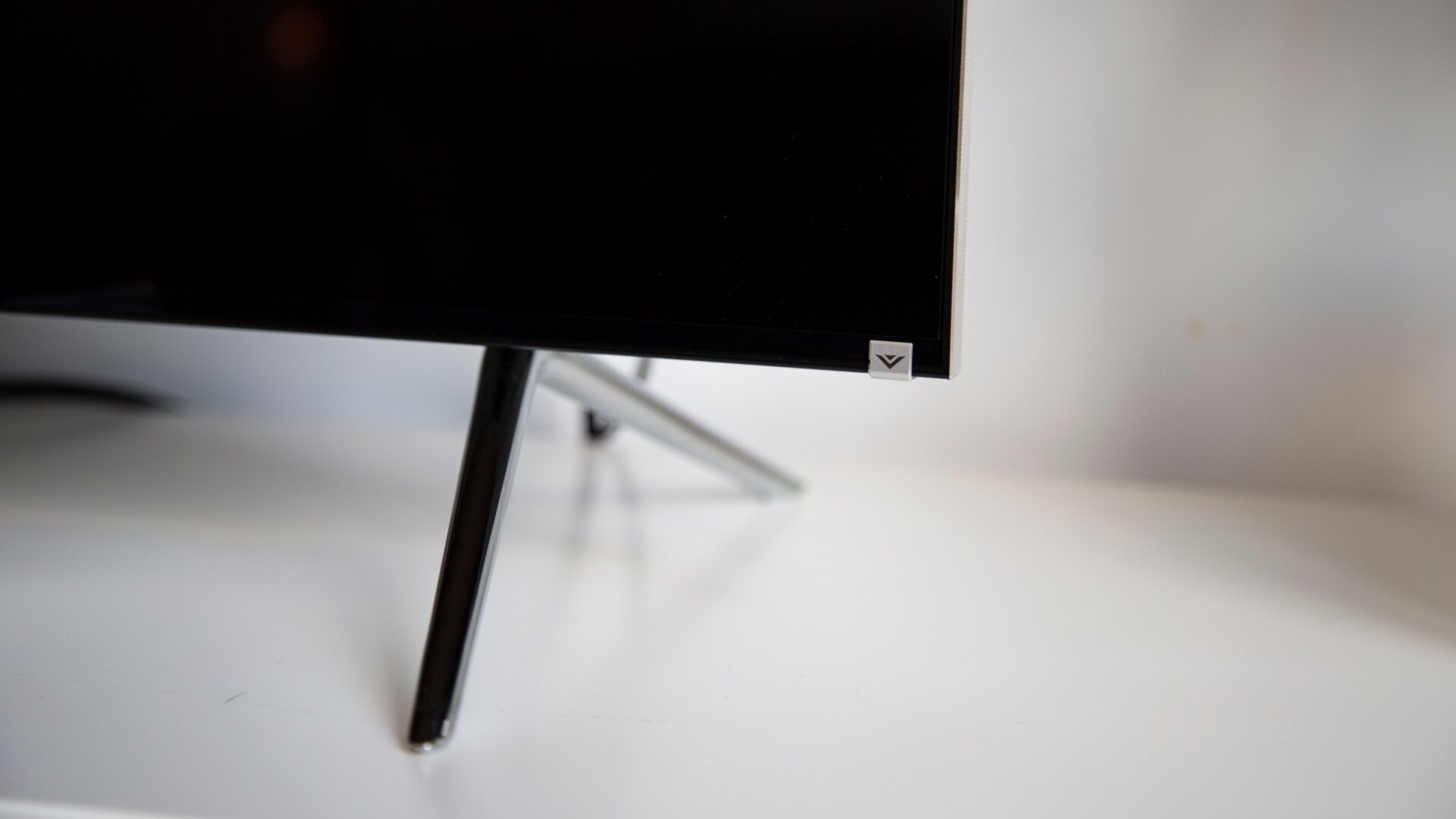 The slim bezel is about as wide as that silver Vizio logo.