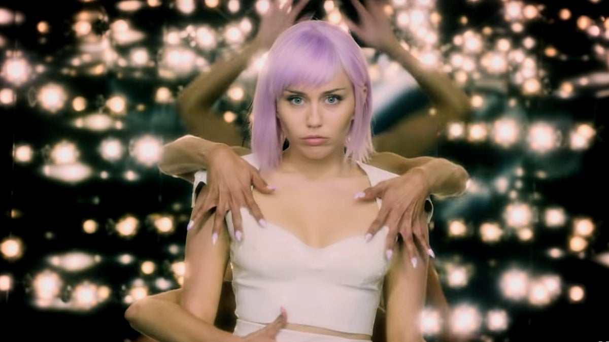Miley Cyrus stars in one of the episodes of Black Mirror.