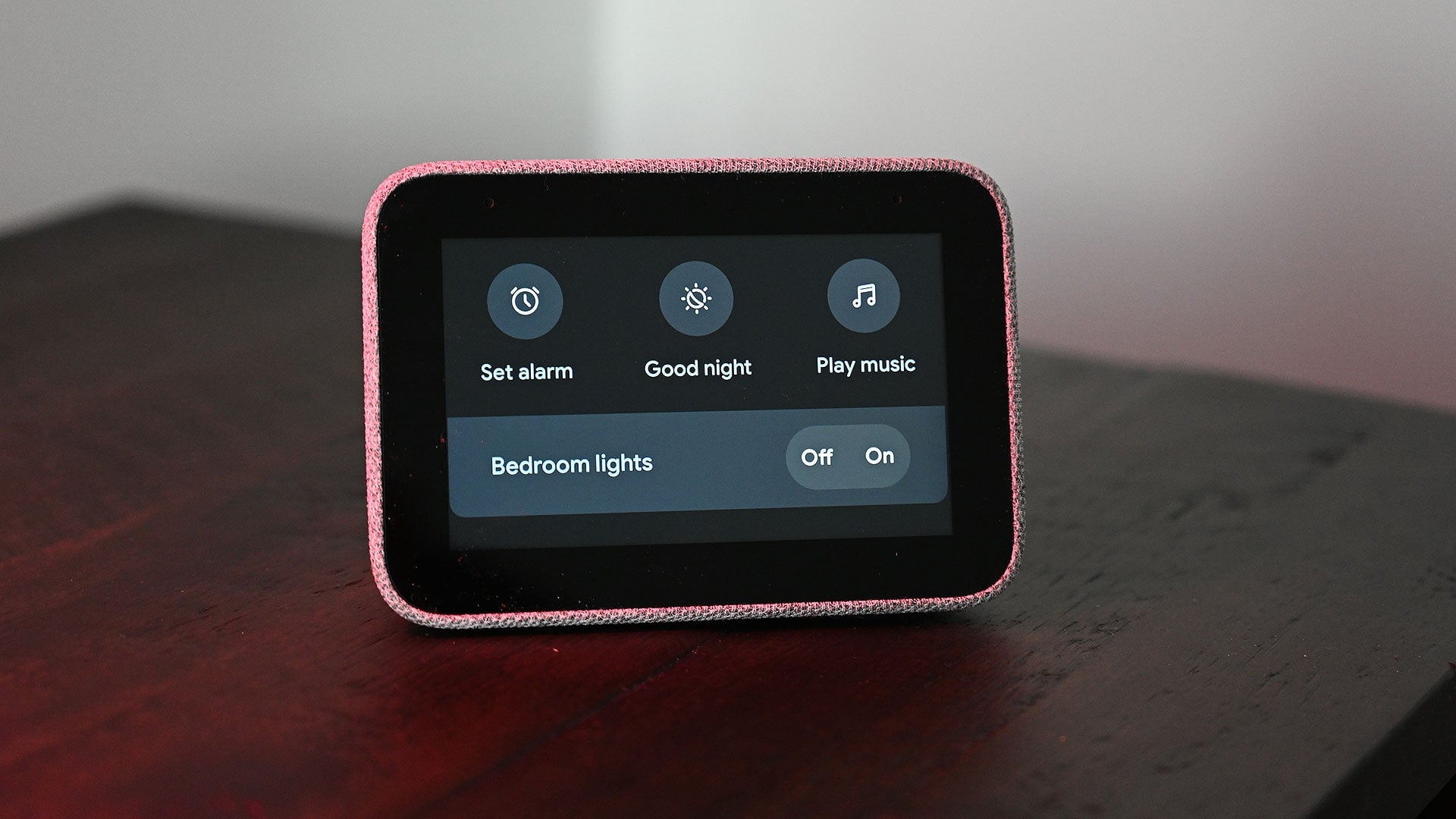 If you don’t want to ask Google to turn off the lights, you can just swipe down, tap the toggle, and do it yourself.