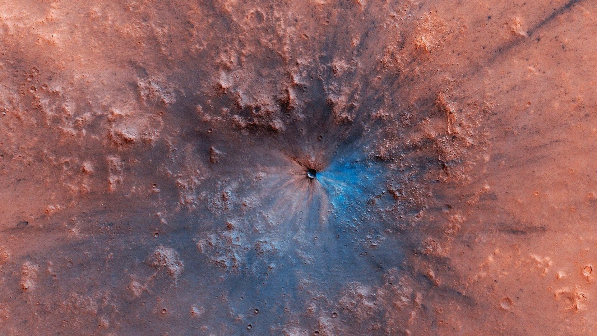 The new crater discovered by the Mars Reconnaissance Orbiter.