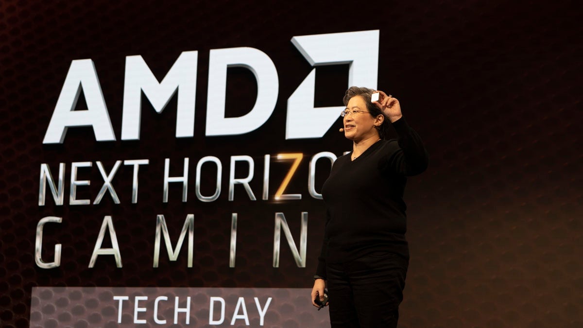AMD CEO Lisa Su showing off the new 16-core Ryzen 9 3950X.