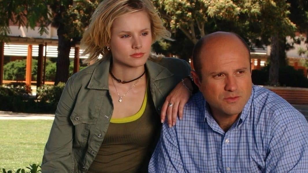 Man, Kristin Bell was young back then.