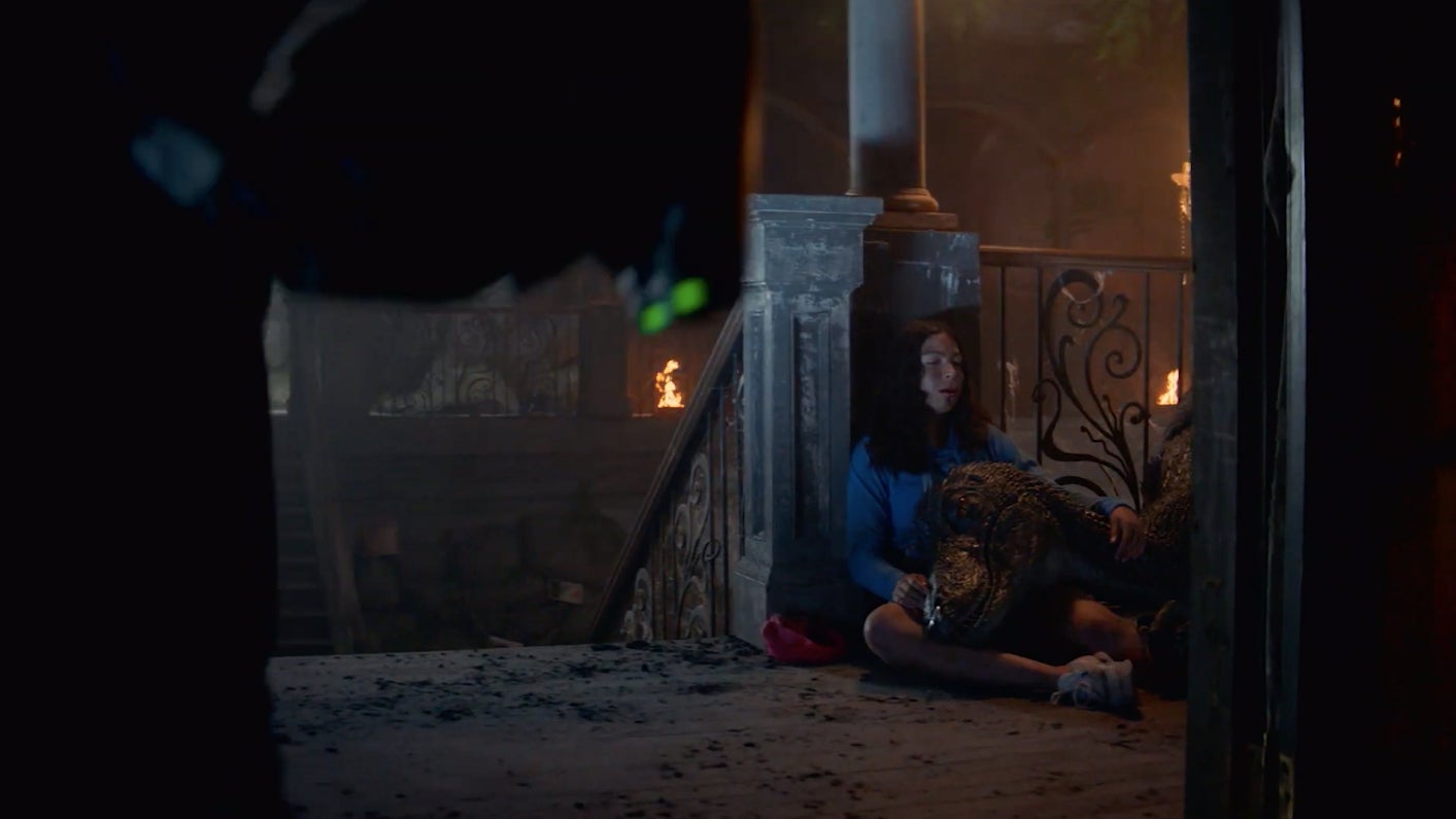 Chase watching Molly and Old Lace die.