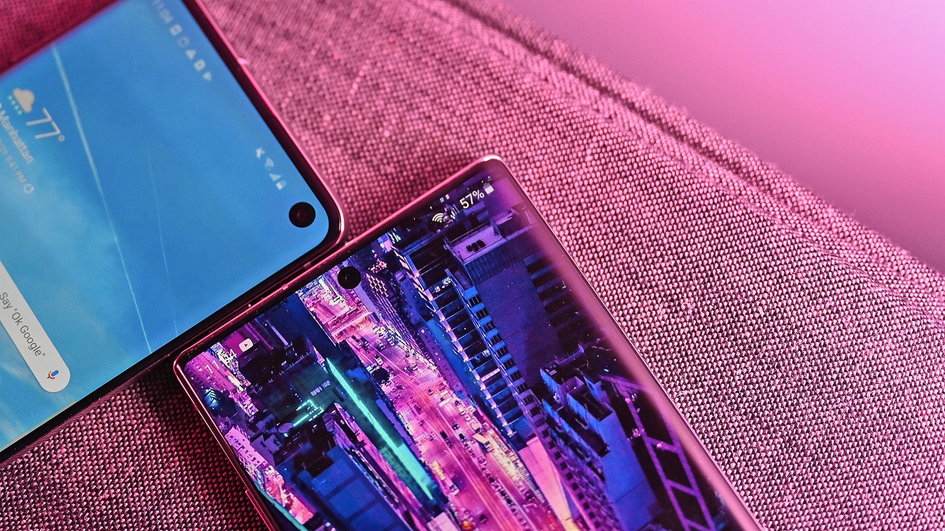 It’s not a huge difference, but by shrinking the size of the Note 10's selfie camera, Samsung was able to reduce the height of the phone’s notification bar. 