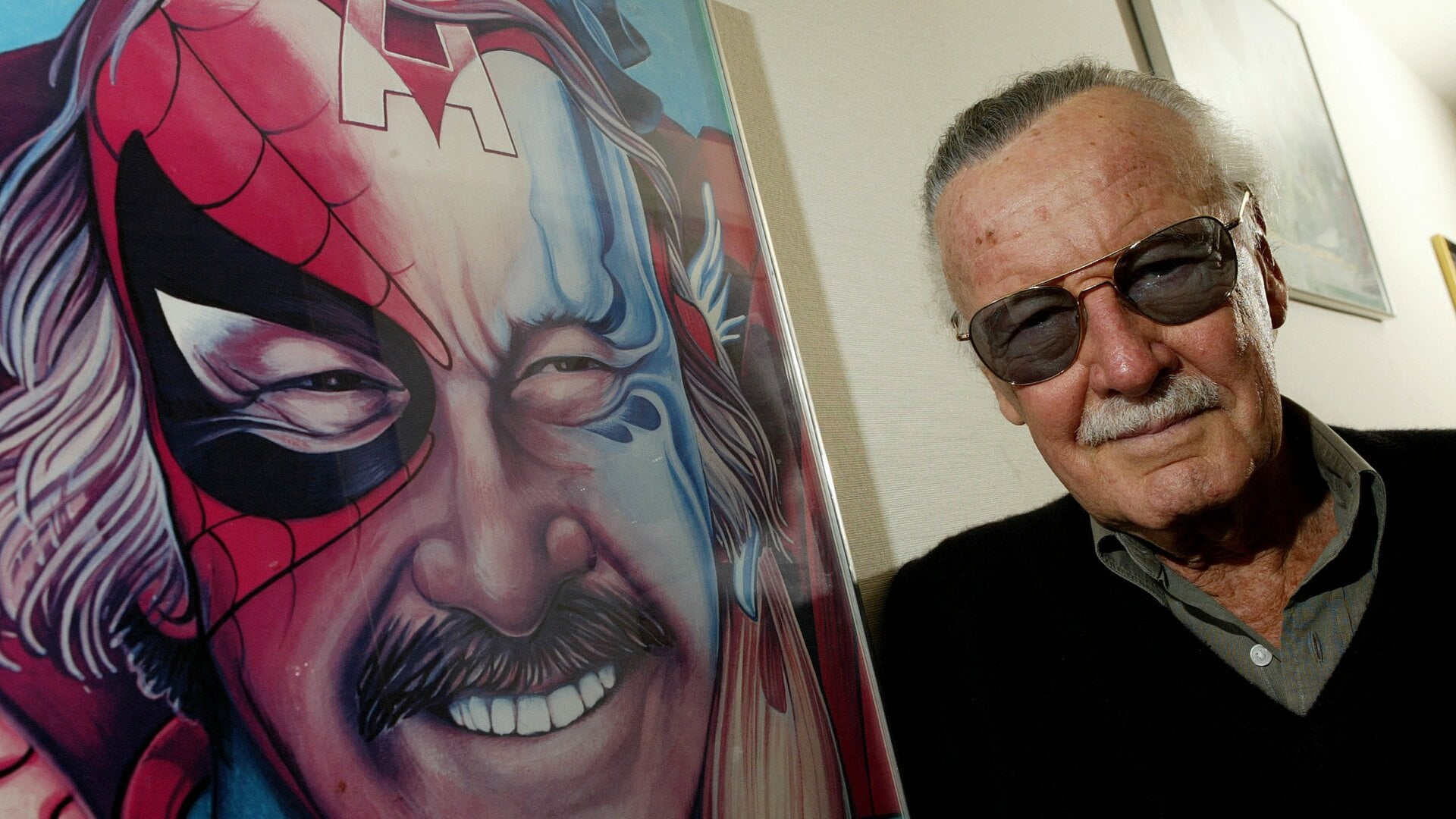 Stan Lee in his office back in 2004.