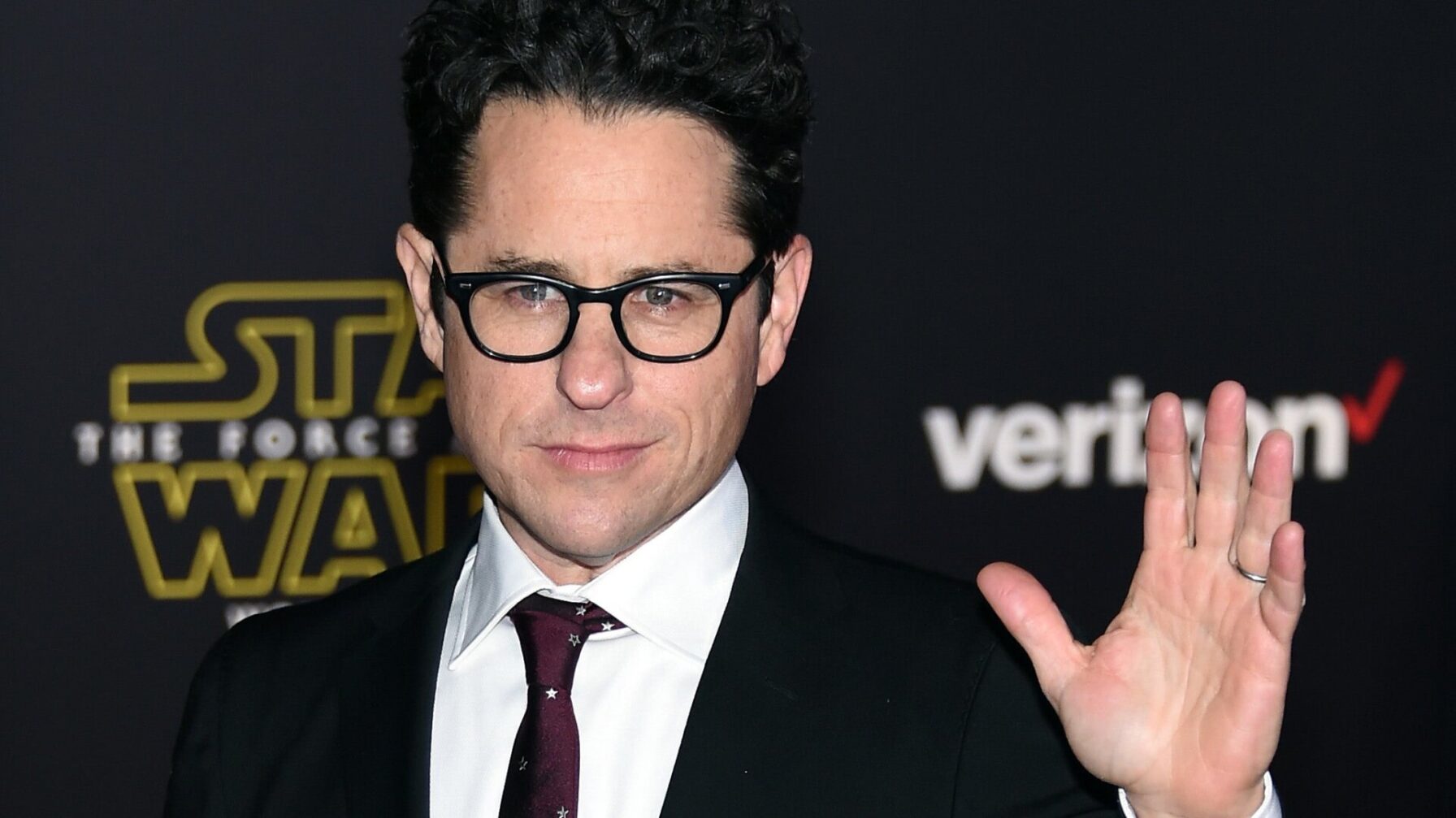 Jj Abrams Reportedly Turned Down 500 Million Deal With Apple Because 