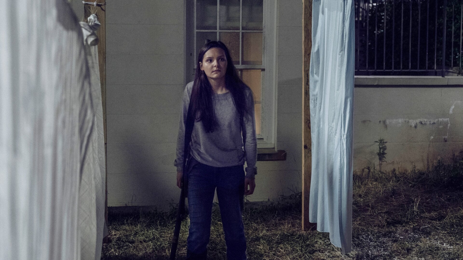 Lydia (Cassidy McClincy), briefly before everything goes to hell.