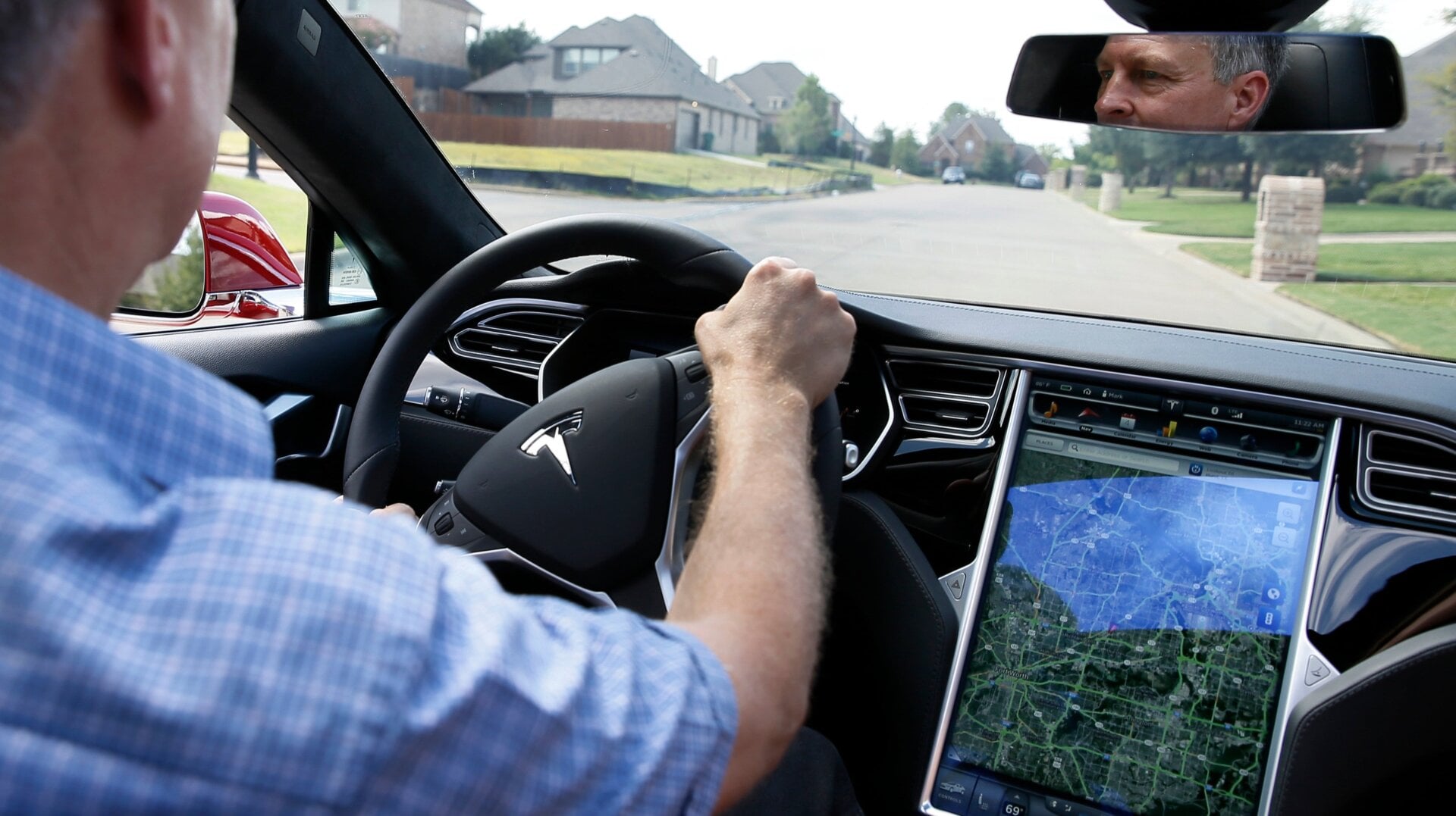 The dashboard of a Tesla Model S, photo taken in 2015.