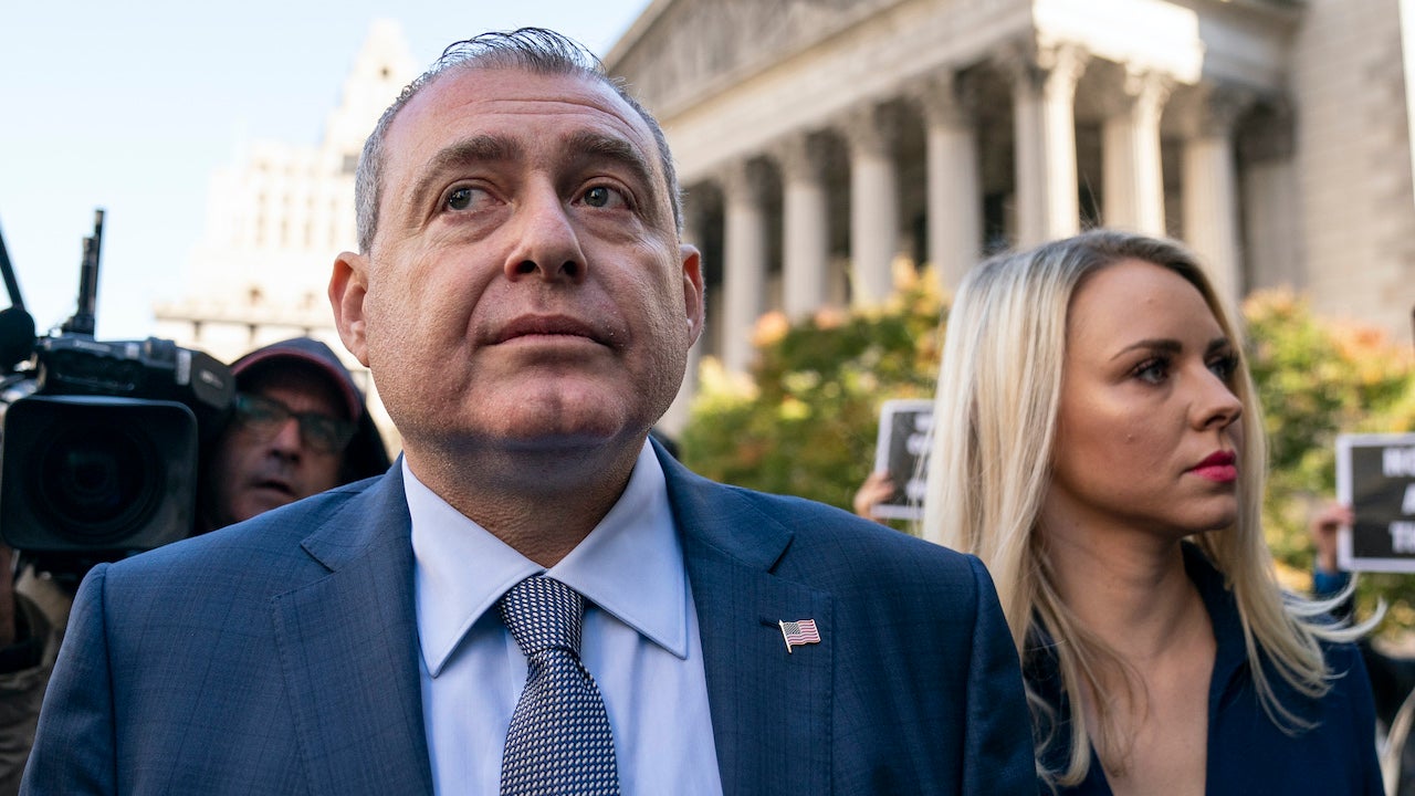 Lev Parnas arrives at federal court for an arraignment hearing on October 23, 2019 in New York City