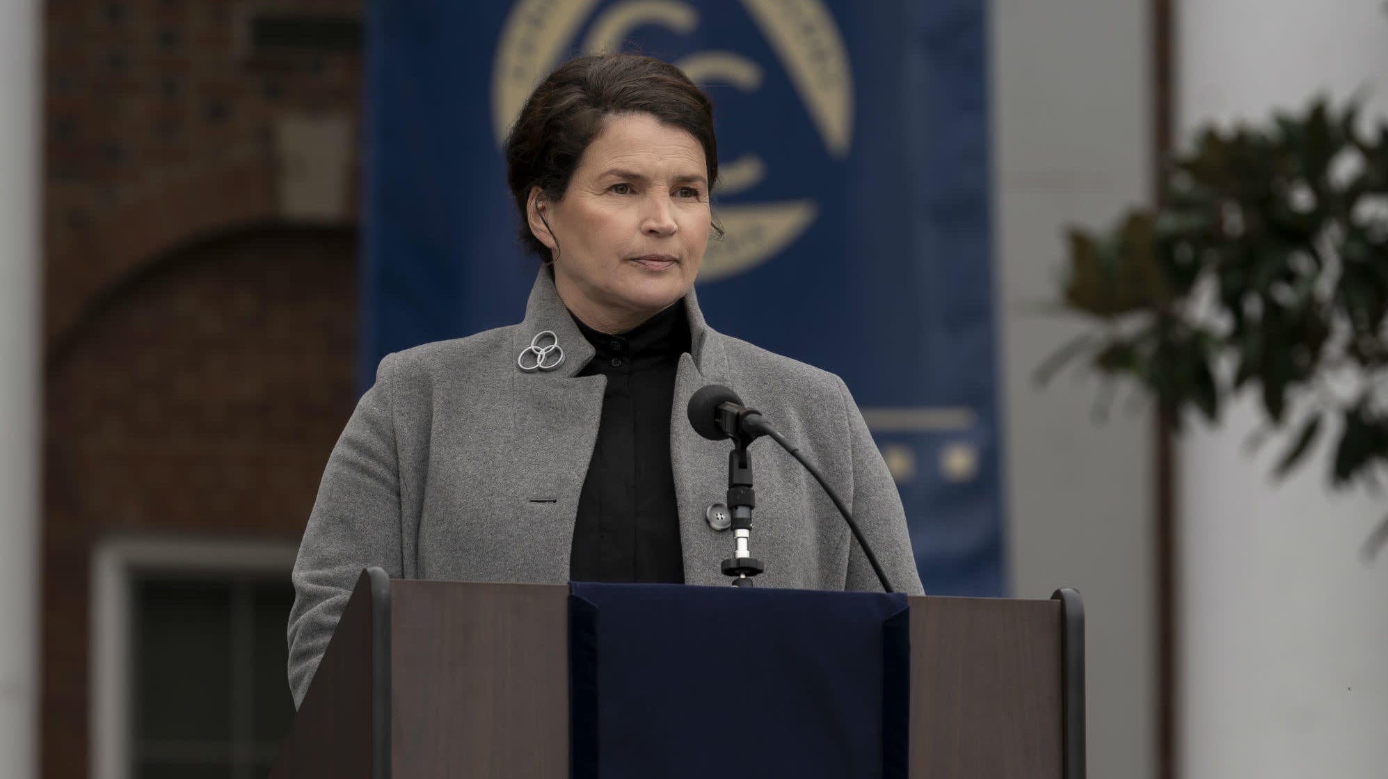 Julia Ormond stars on The Walking Dead: World Beyond