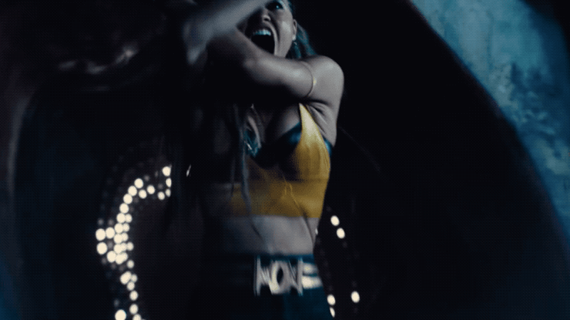 Black Canary using her powers in Birds of Prey.