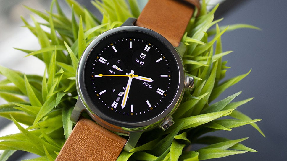 The leather strap definitely elevates the look, but it still looks like every other Fossil watch. 