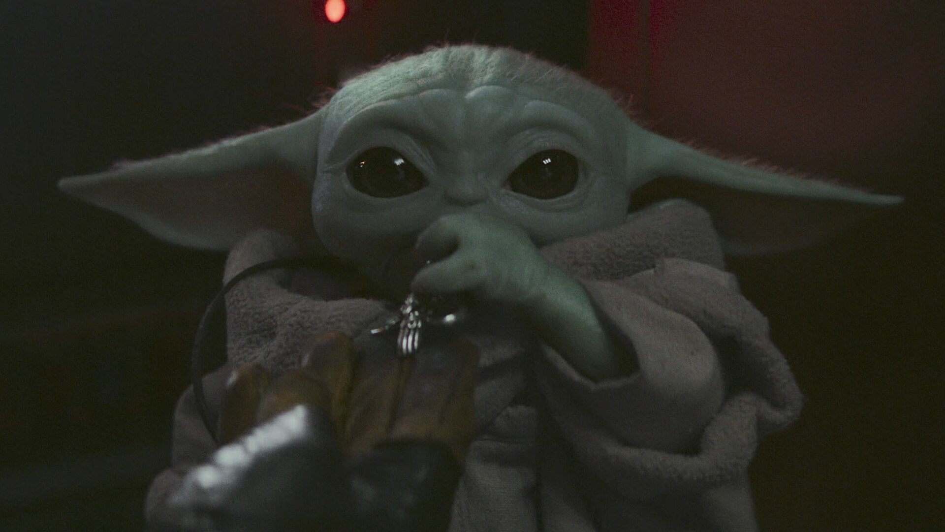 Baby Yoda, we’ll see you again in October.