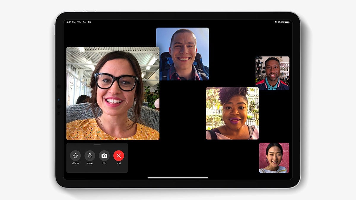 Tap on any thumbnail in a FaceTime call to get a bigger version.