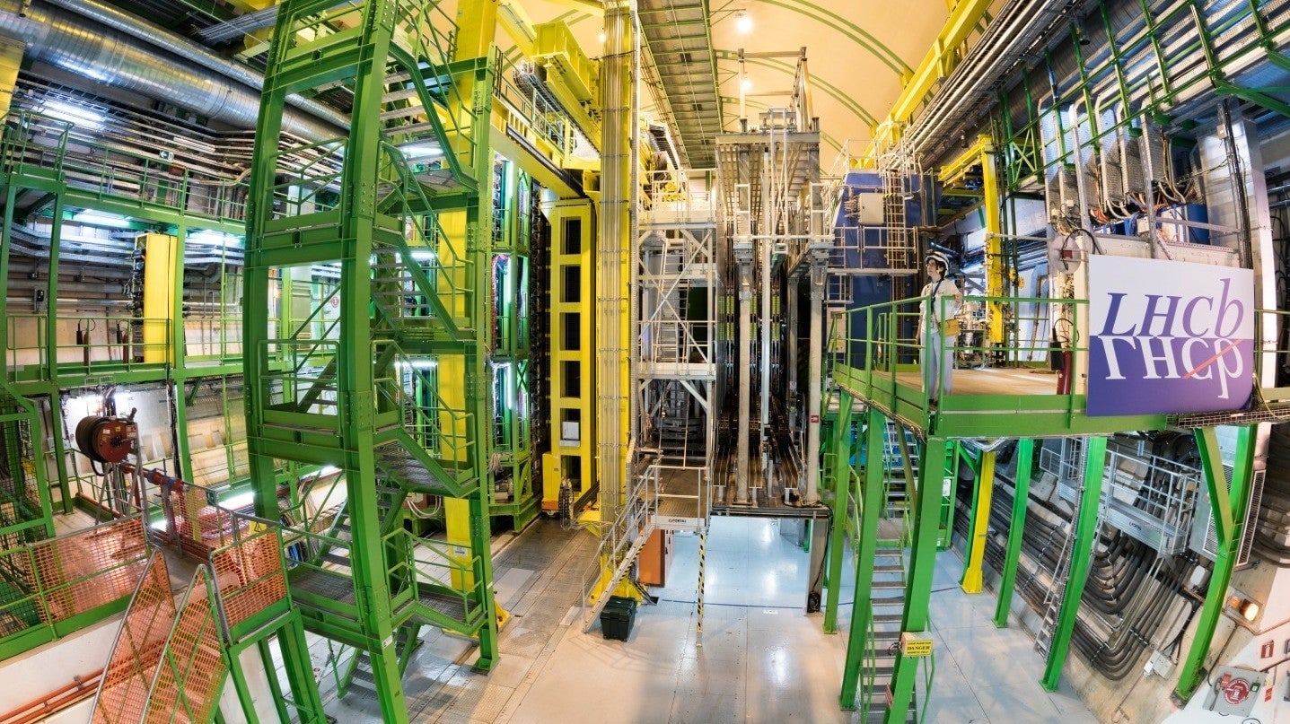 The LHCb Experimental Hall