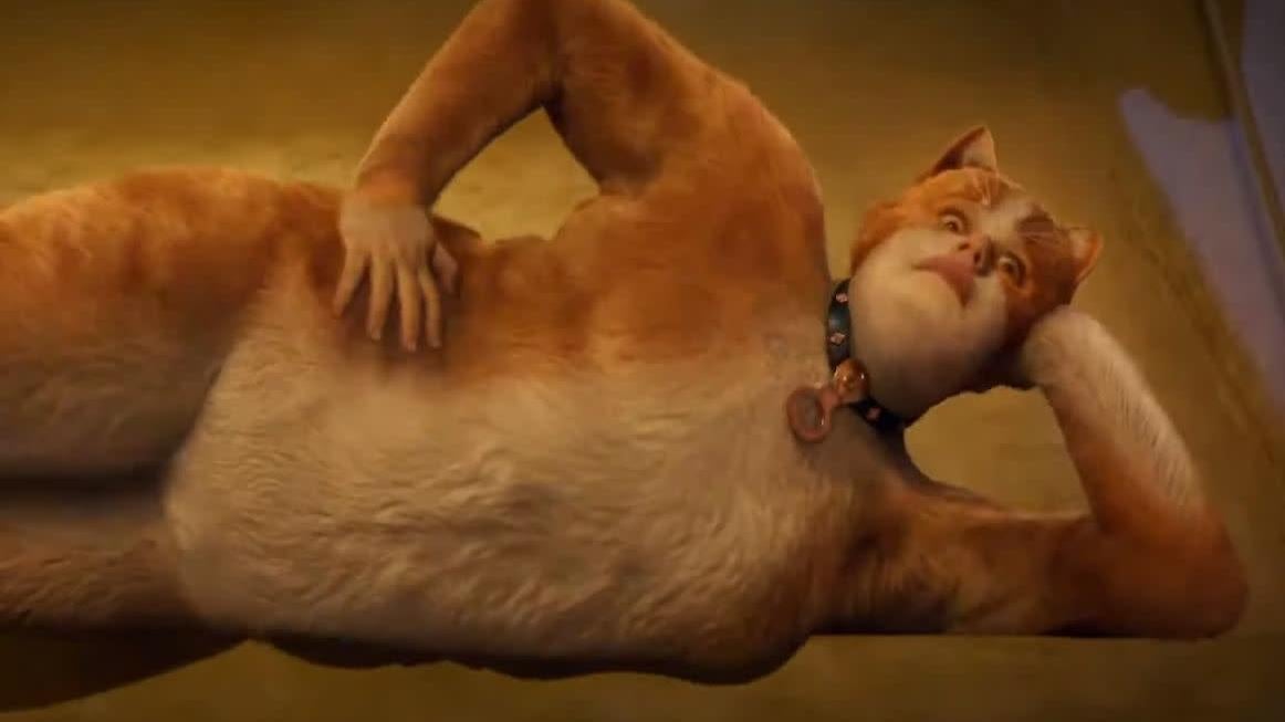 I couldn’t find a picture of Rebel Wilson in the sparkly outfit, so you’ll have to settle for these eyes.