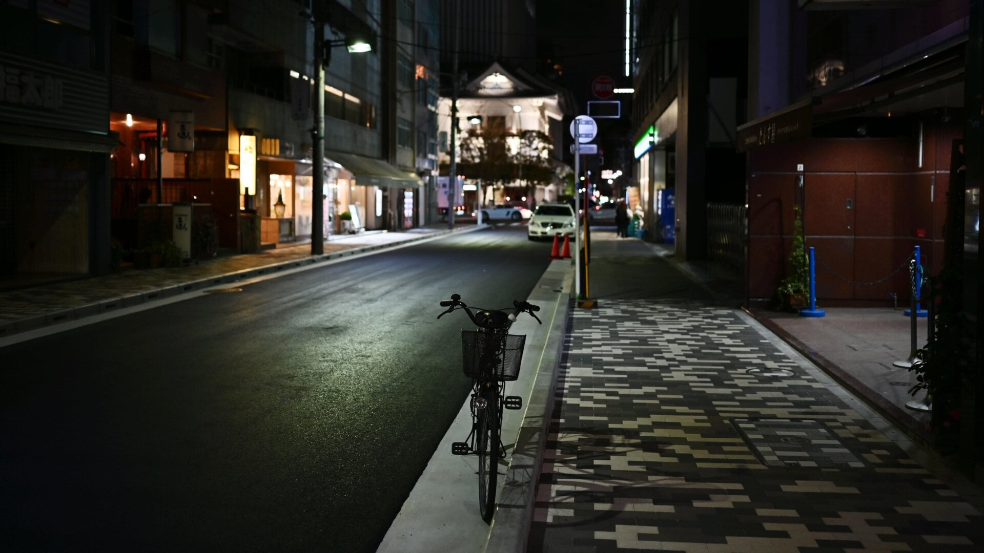 An empty street in Tokyo’s Ginza area on March 15, 2020 as people stay home during the covid-19 pandemic