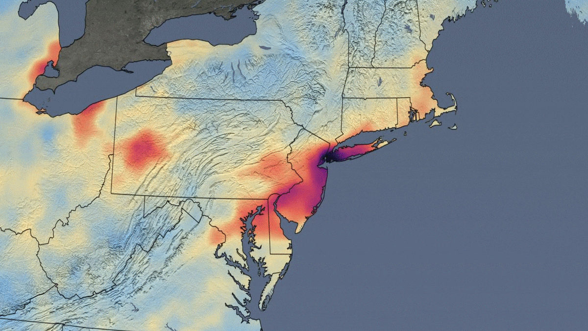 These maps show satellite data of nitrogen dioxide over the Northeast in March, comparing the mean of the period from 2015 through 2019 with the mean for 2020.