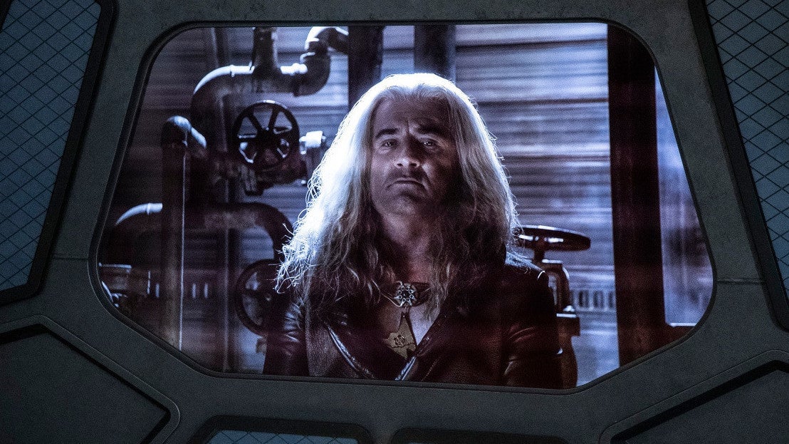 Starting a petition to make this Rory’s (Dominic Purcell) new look. Forever.