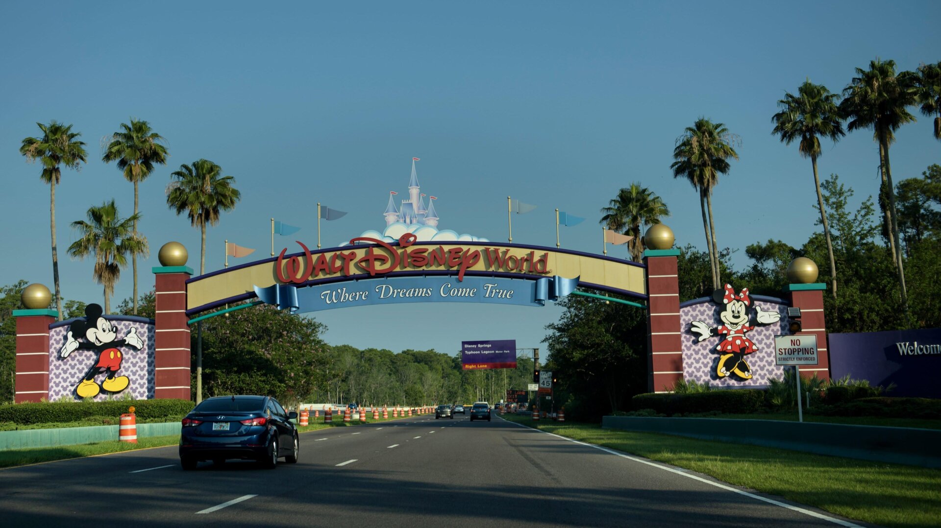 Walt Disney World’s entrance.