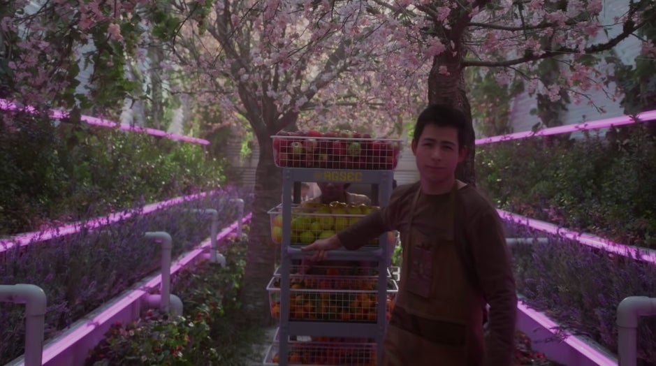 One of the more pleasant-looking cars of the 1,001-car train.