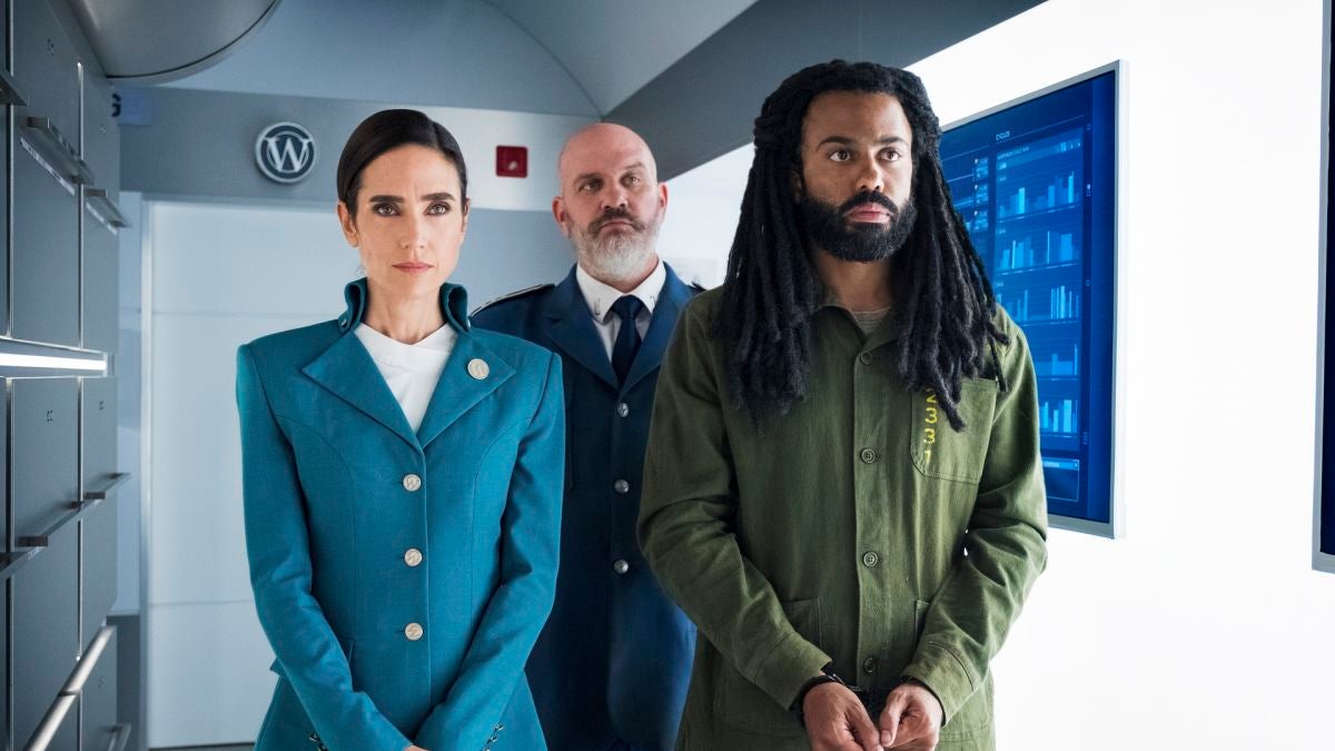 Daveed Diggs and Jennifer Connelly in Snowpiercer.