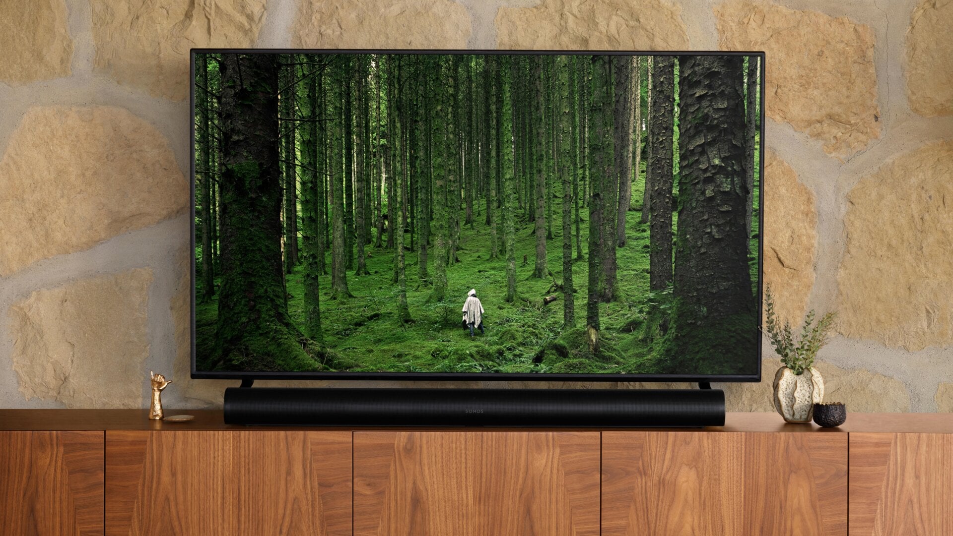 The Arc is a handsome but very long boy.