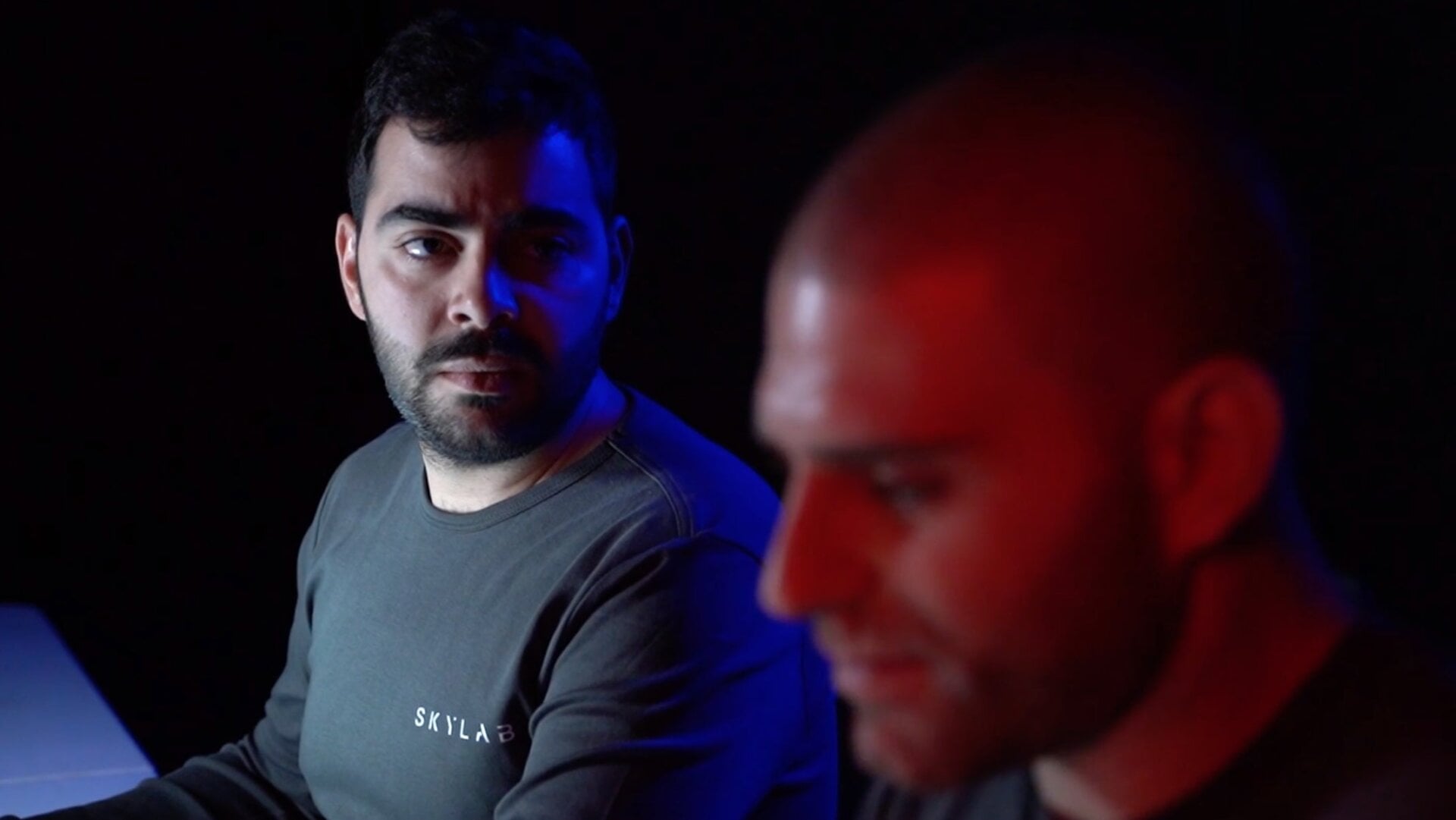 #6 (Roy Farhat) looks over at his partner #12 (Elias Chamchoum) after receiving some devastating news.