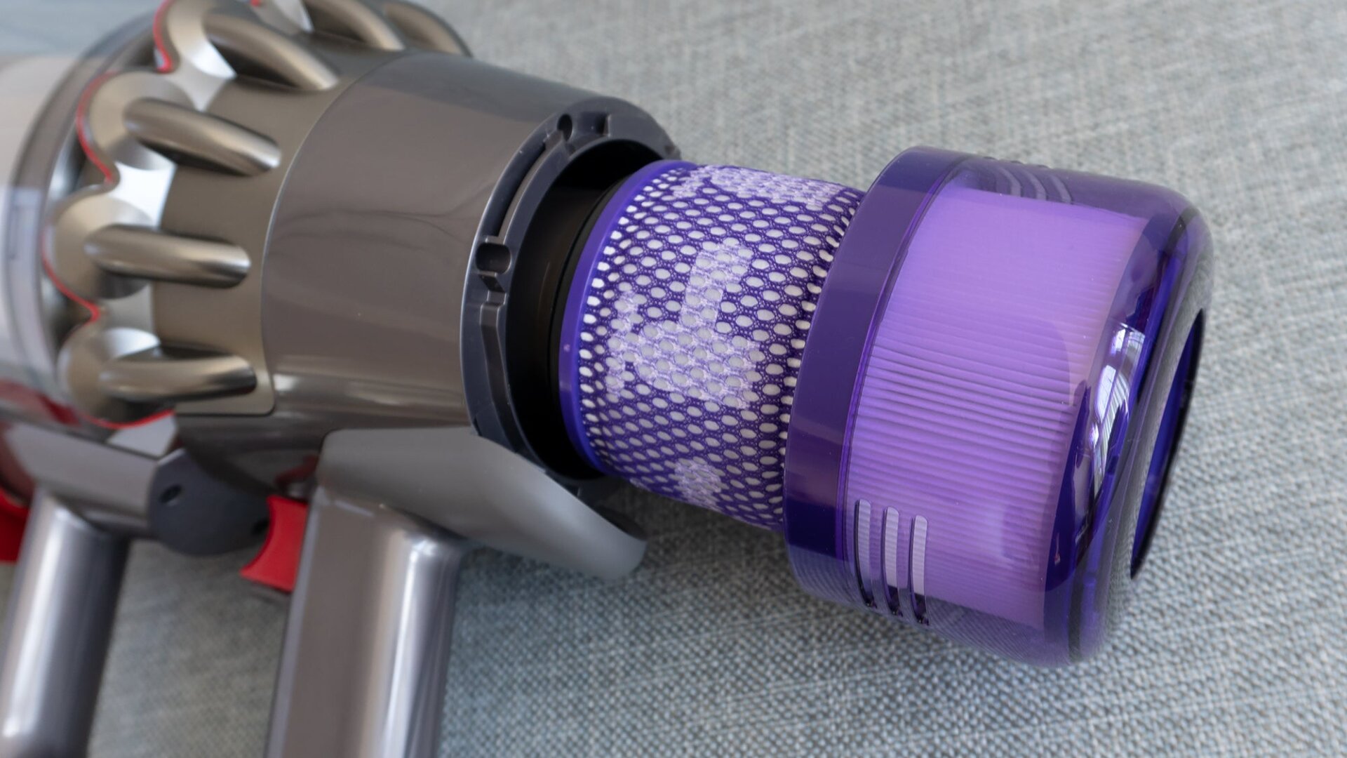 With last year’s V11 Dyson switched to a clear filter cover so that it’s easy to see when it’s filthy, clogged, and in need of a cleaning.