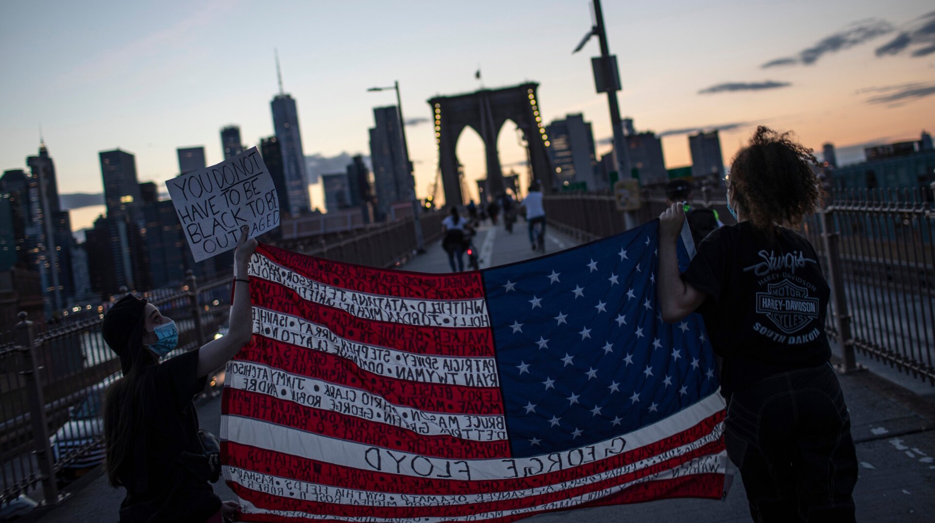 Protesters on the Brooklyn Bridge, June 1, 2020.