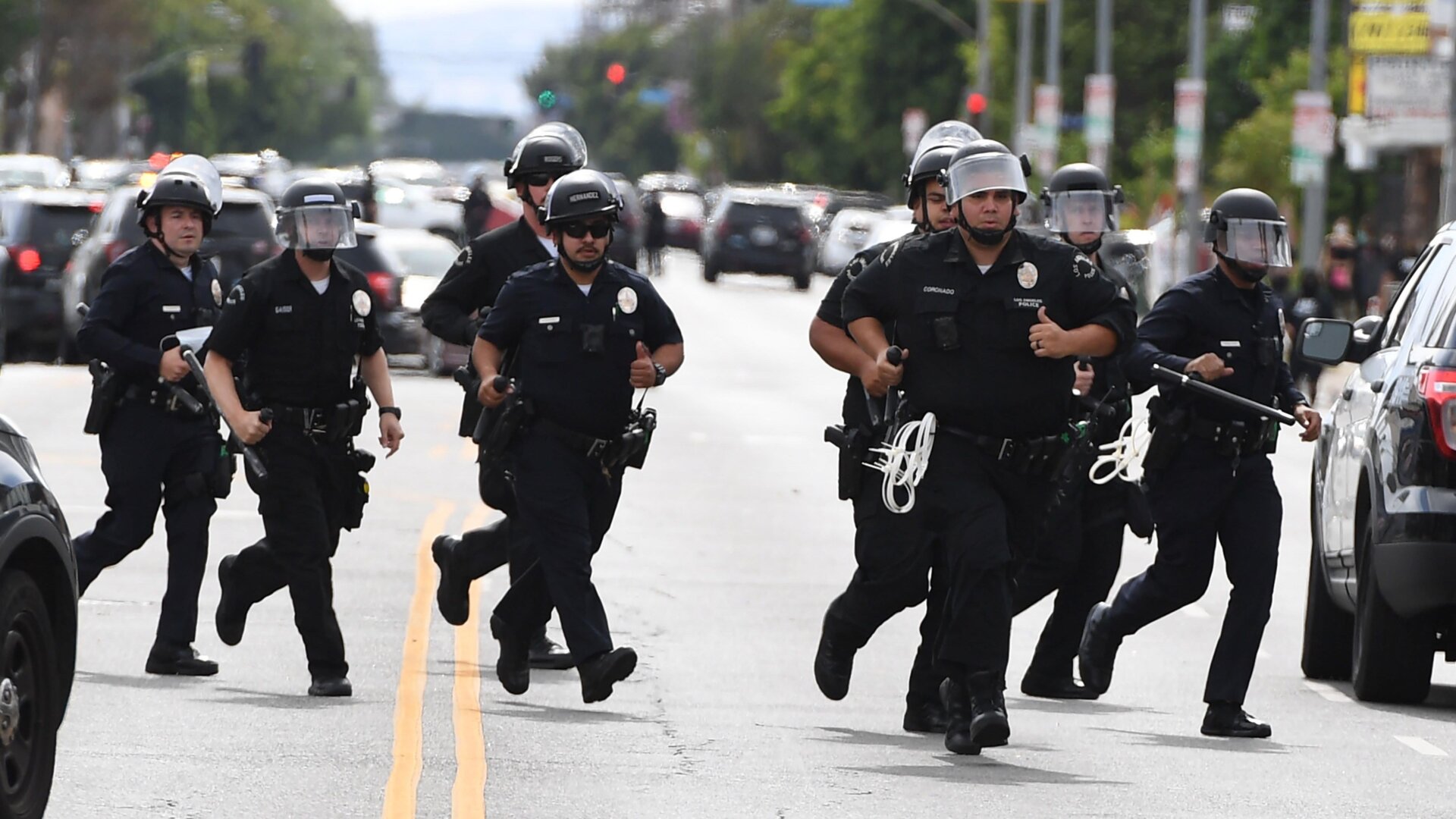 Officers mobilizing in Van Nuys, Los Angeles on June 1, 2020.