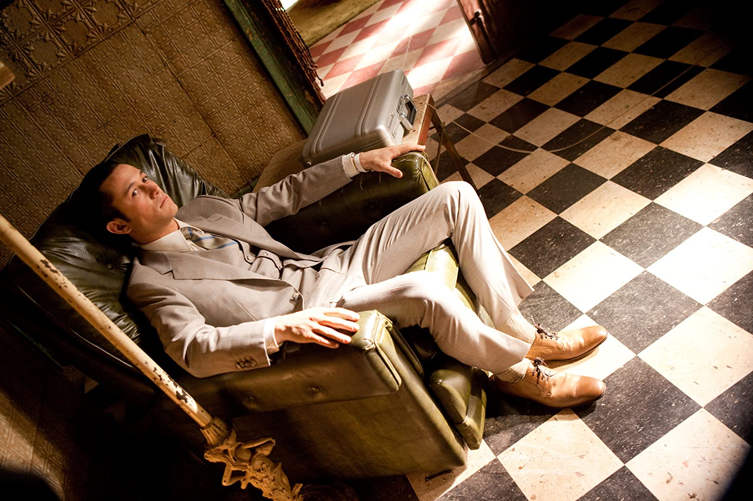 Joseph Gordon-Levitt in Inception.