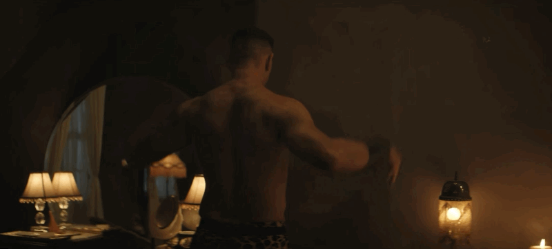 Flex Mentallo using his powers to make Rita orgasm.