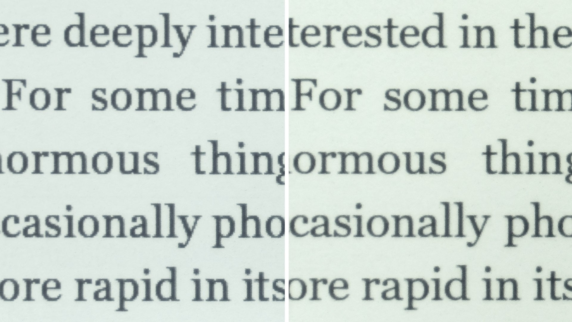The differences between the Kobo Nia’s (left) 212 ppi screen and the Kobo Clara HD’s (right) 300 ppi screen are very noticeable up close, but less so at a comfortable reading distance.