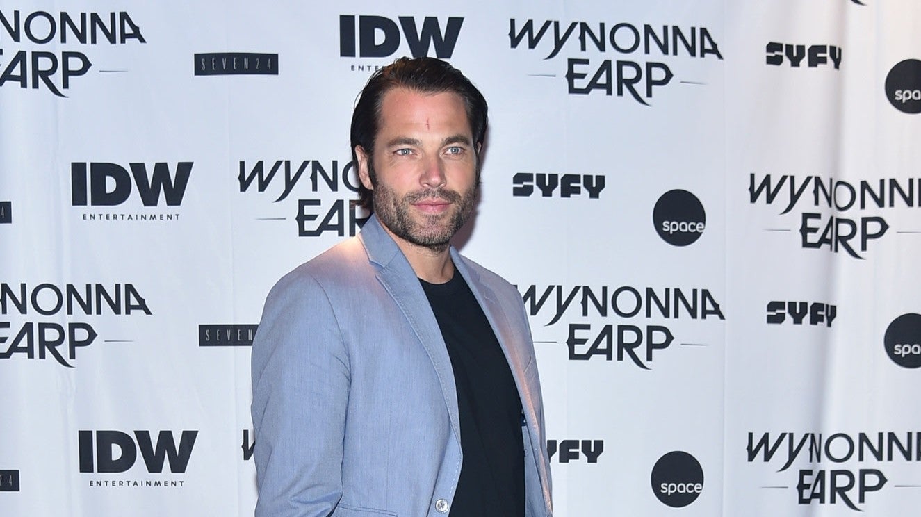 Tim Rozon at San Diego Comic-Con International 2017.