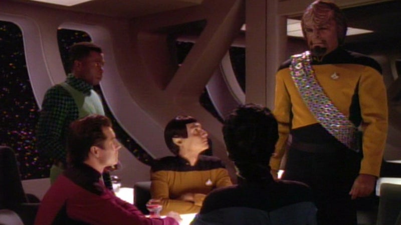 In grief, Worf crosses the divide between bridge officer and humble ensign.