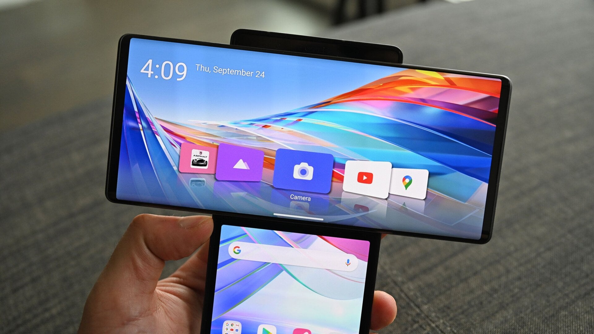 LG’s app carousel makes it easier to find apps optimized for the Wing, but you don’t really need it.