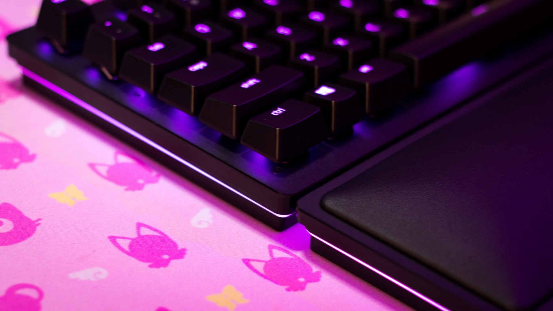 You know you’re feeling the lighting in the wrist rest.