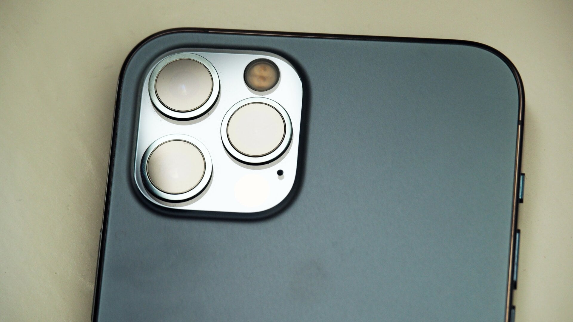 A telephoto lens and a LiDAR scanner distinguish the 12 Pro from the 12.