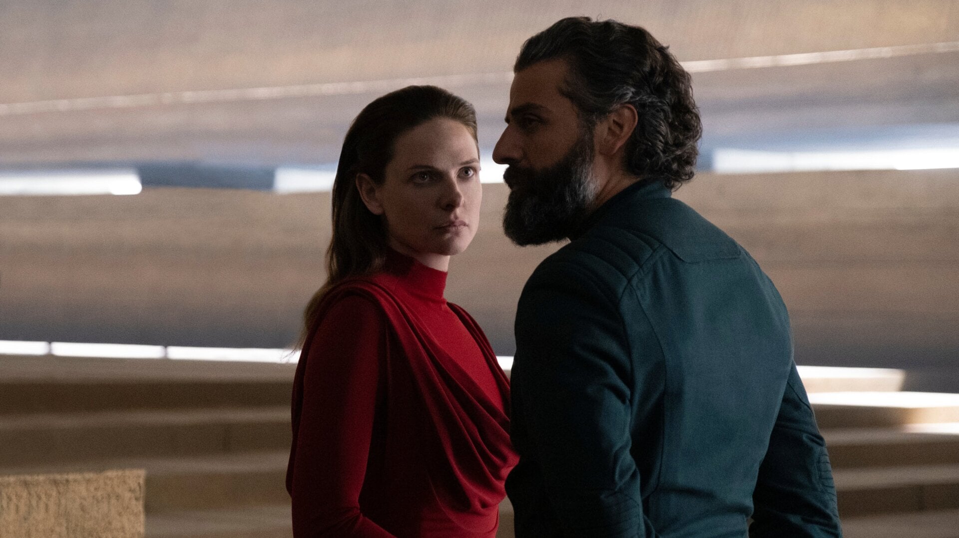 Rebecca Ferguson and Oscar Isaac in Dune.
