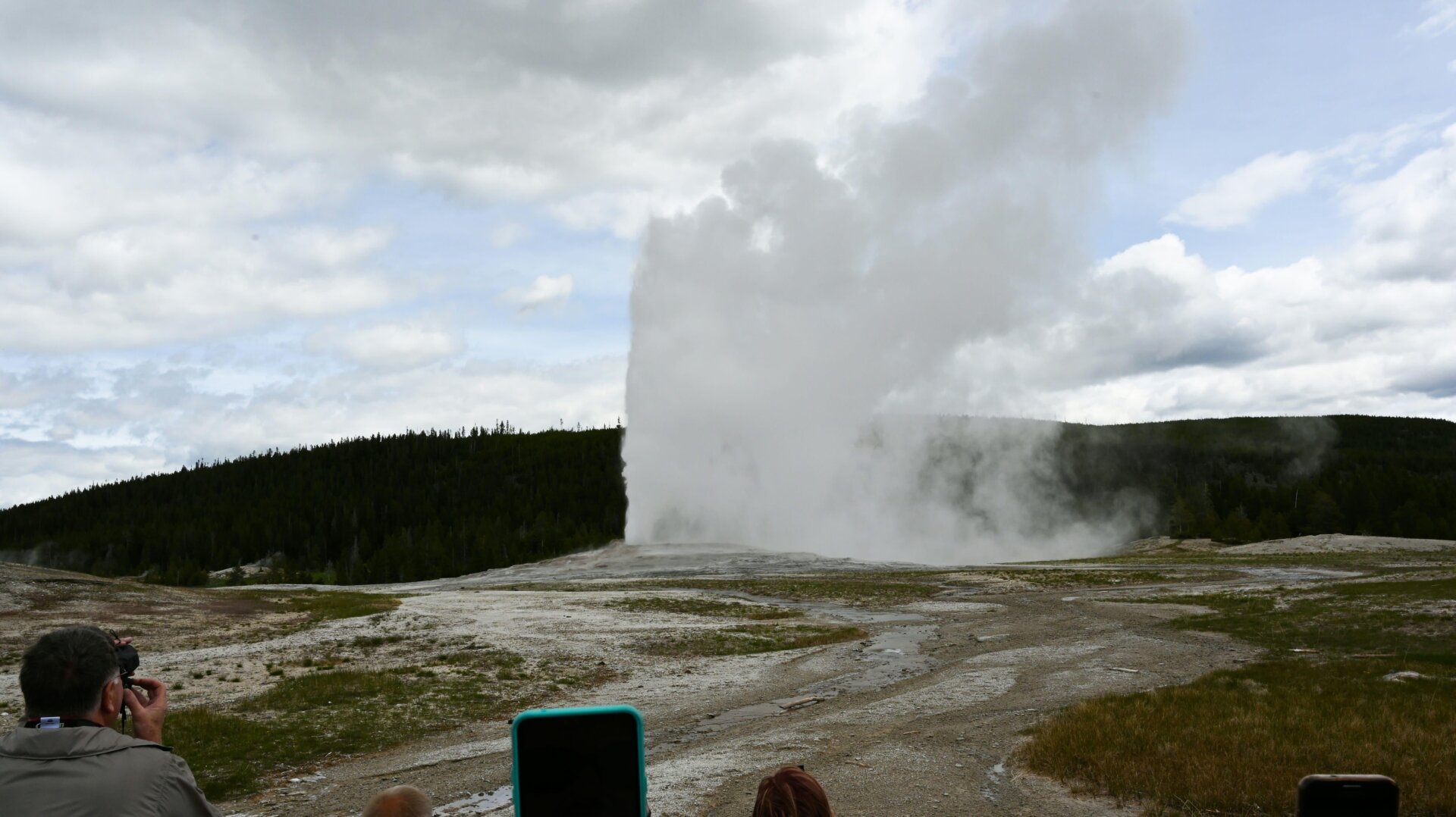Who wants to boil a turkey in Old Faithful next?