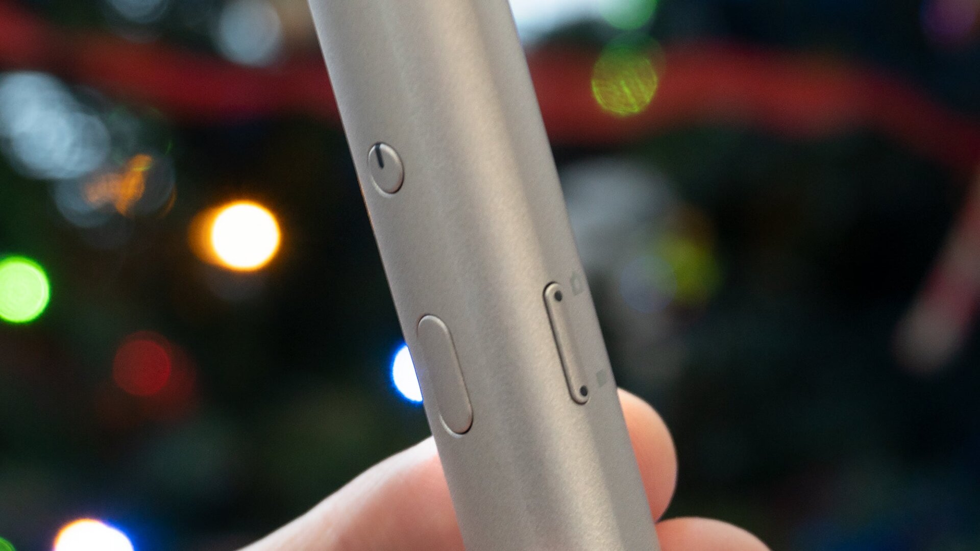 With just three buttons it doesn’t take long to figure out how to use the IQUI camera.