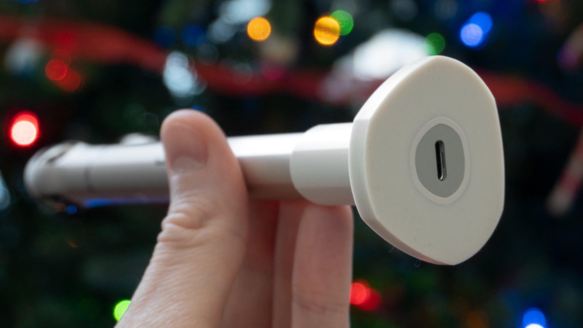 The IQUI’s charging stand doubles as a tiny support, but the placement of the USB-C charging port can sometimes make charging awkward.