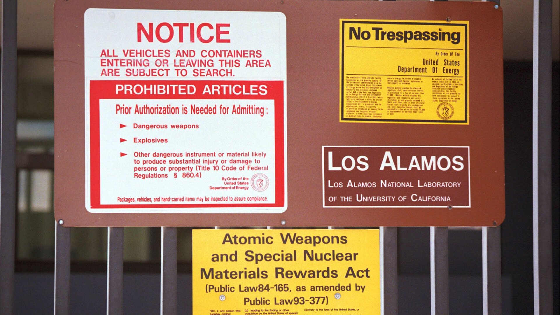 A sign posted outside Los Alamos National Laboratory, one of the nation’s nuclear weapons development sites.
