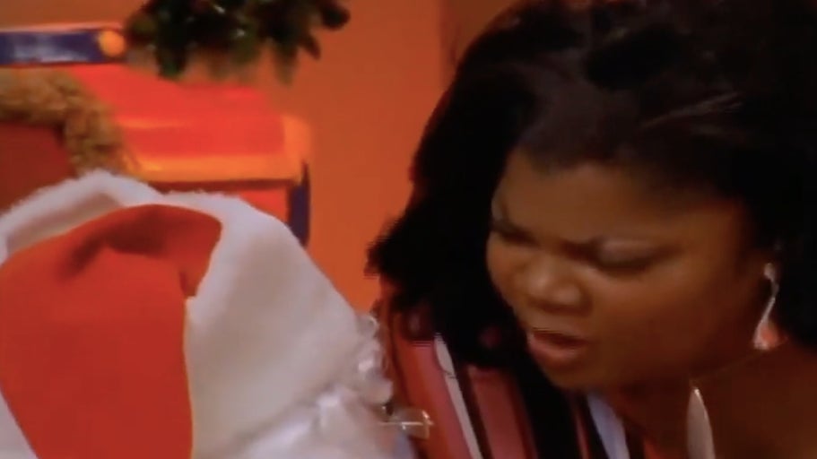 Nikki telling off a drunken Santa.