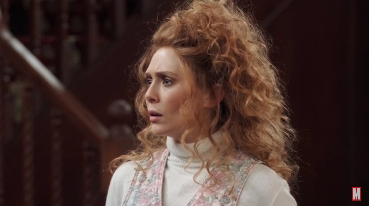 Wanda (Elizabeth Olsen) looks straight out of Growing Pains.