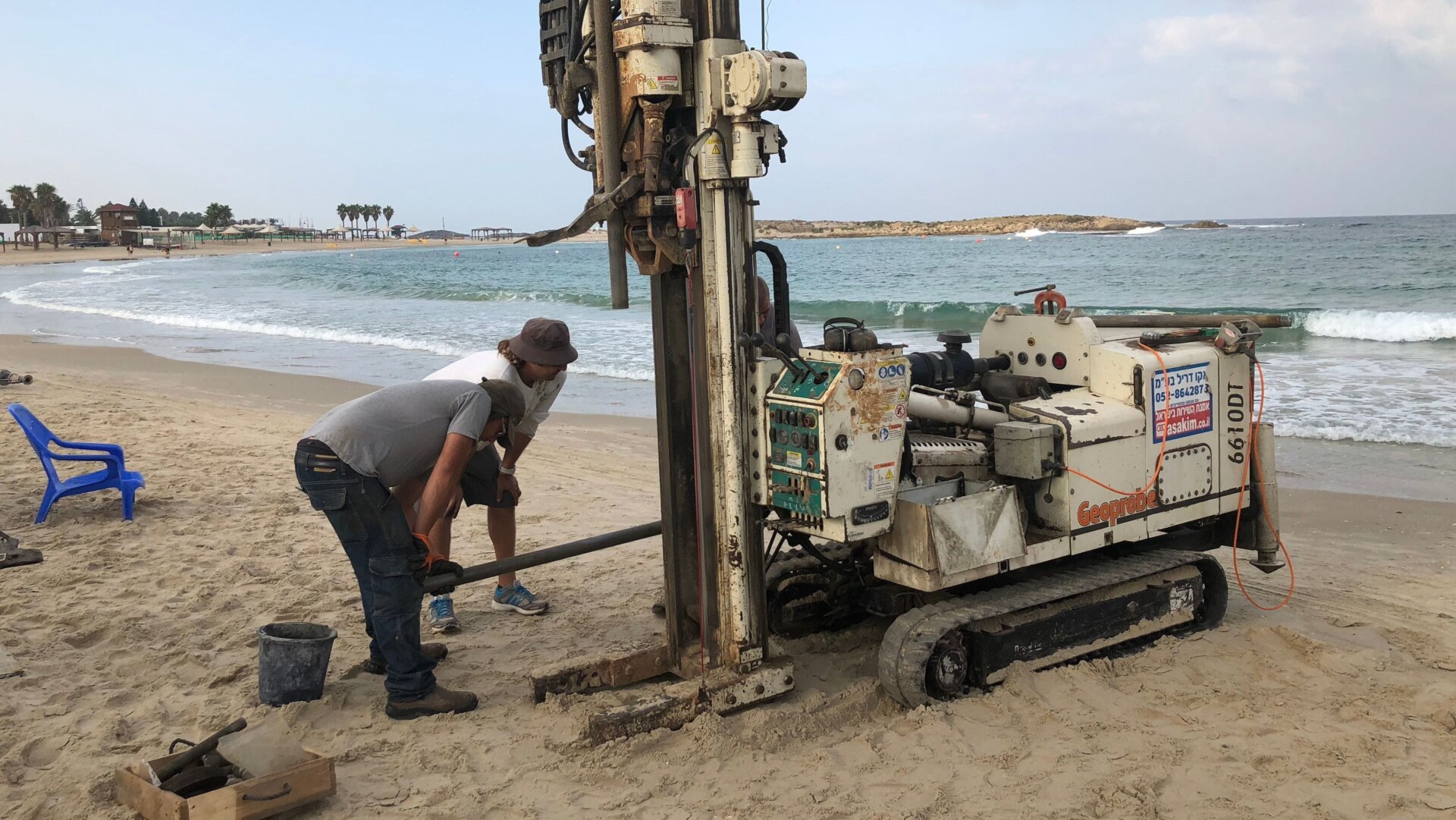 The research team’s boring machine on the beach near Tel Dor.