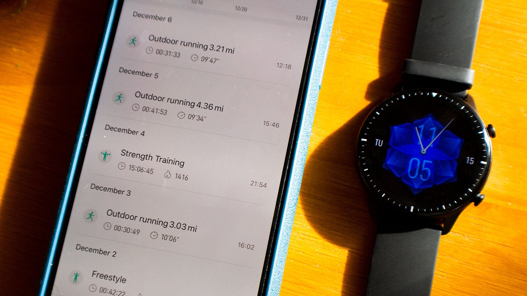 Impressively, though I forgot to end recording my strength training workout (I cannot lift for 15 hours...) it didn’t kill the battery life.